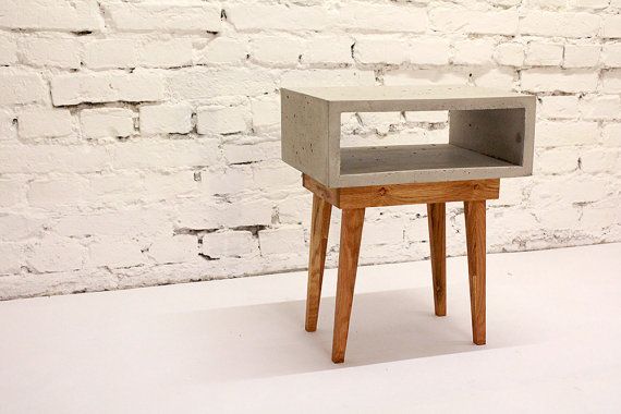 bedside conder table