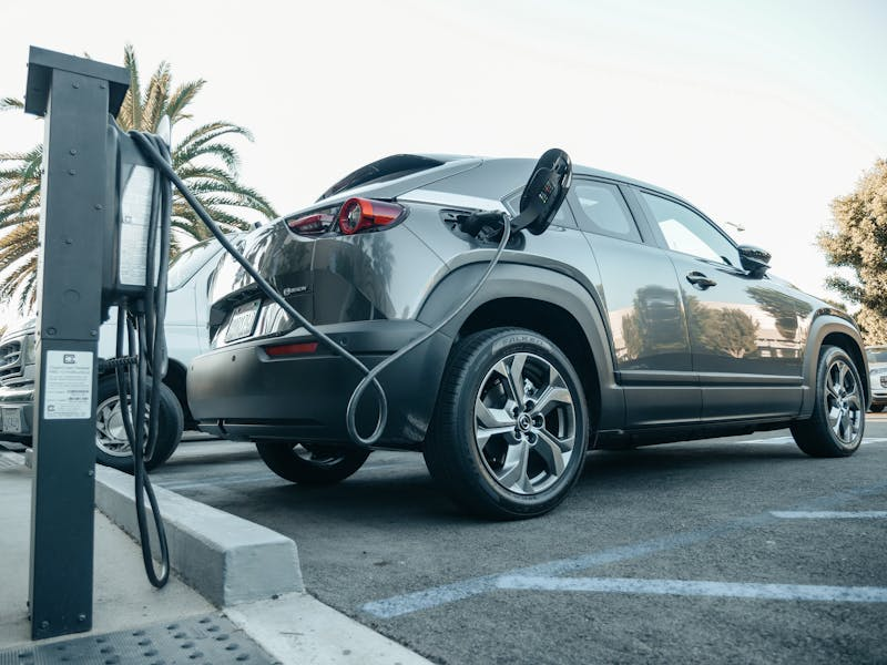 EV 4x4 charging