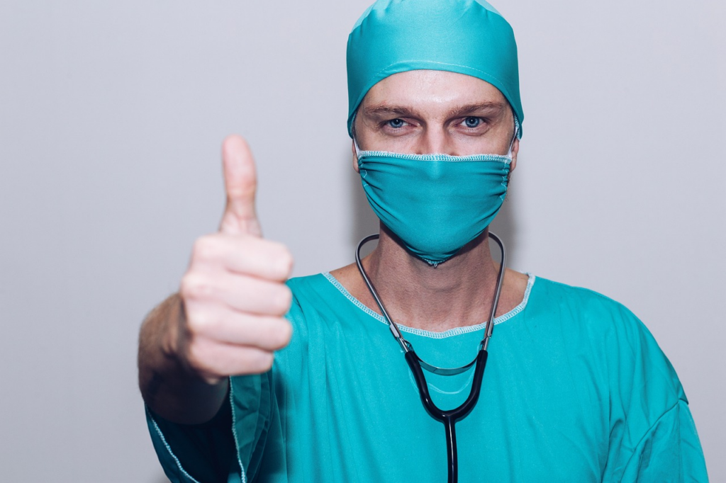 thumbs up doctor