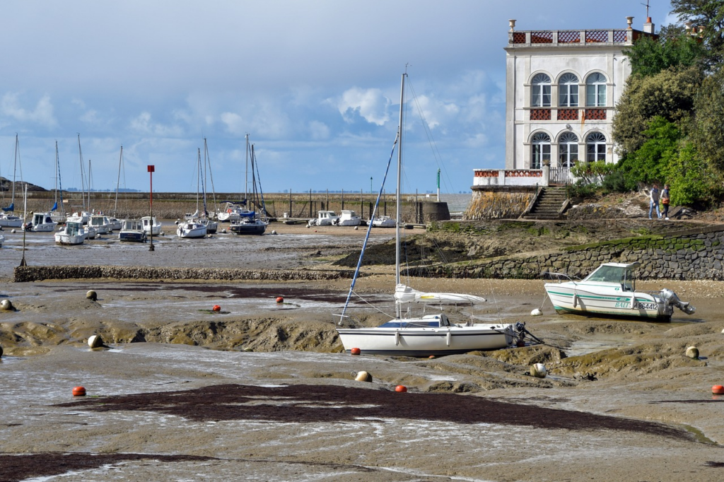 low tide