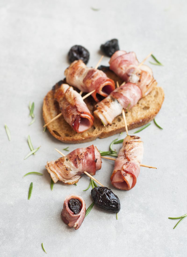 bacon wrapped prunes