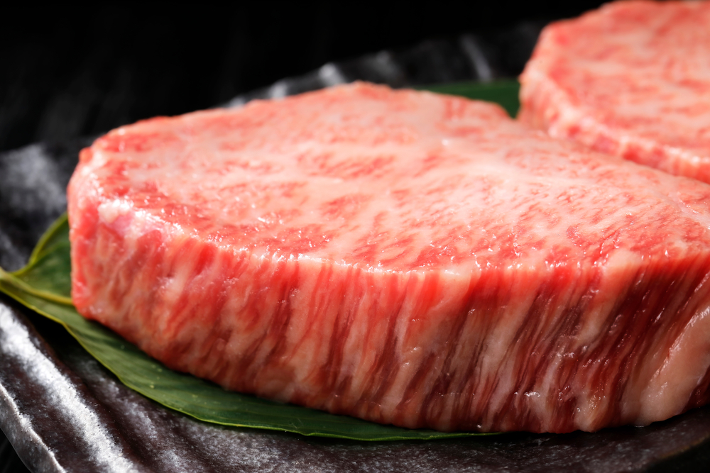 Wagyu beef Tomosankaku (Round tri-tip)
