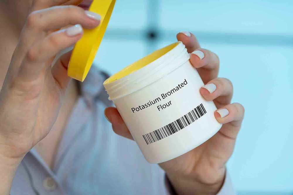 Potassium bromated flour: Flour treated with potassium bromate, which is associated with potential carcinogenic effects.