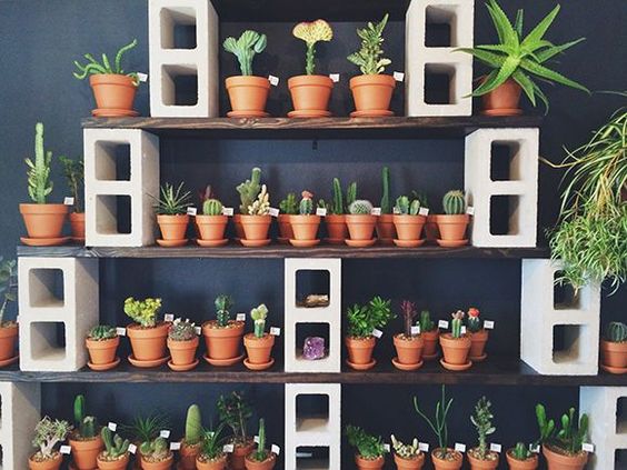vertical cinder pots