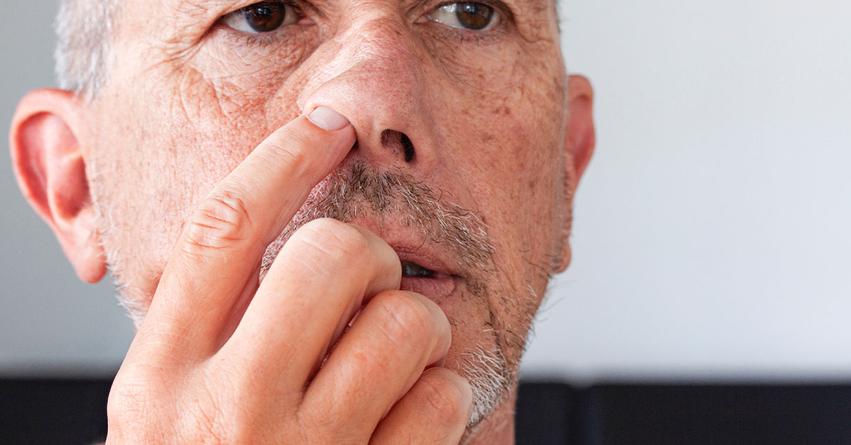 Can Picking Your Nose Contribute to Dementia and Alzheimer’s? An Expert Explains