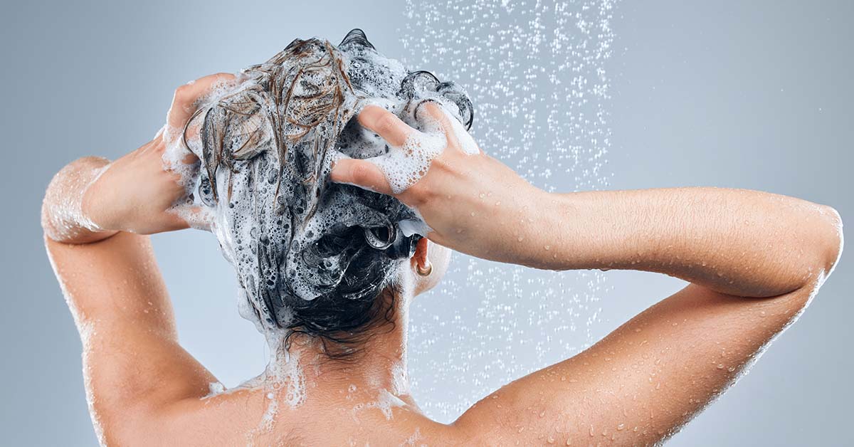 Doctor Issues Warning For Those Who Don’t Wash Their Hair Often Enough