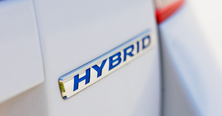 There’s A Problem With Hybrid Cars, And Nobody Is Talking About It - Featured image