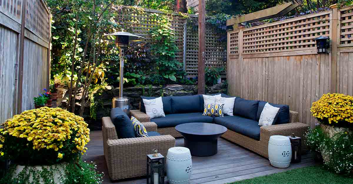 30+ Upcycle Ideas To Restore Any Outdoor Space