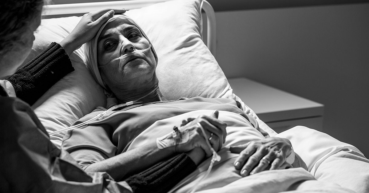 Nurse Who Has Seen Over 100 People Die Reveals That Everyone Says The Same Thing Before They Pass