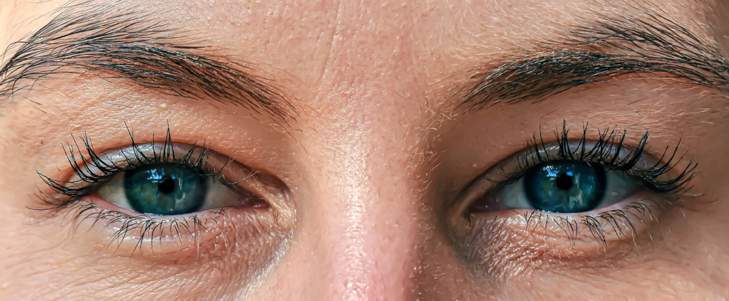 woman with blue eyes