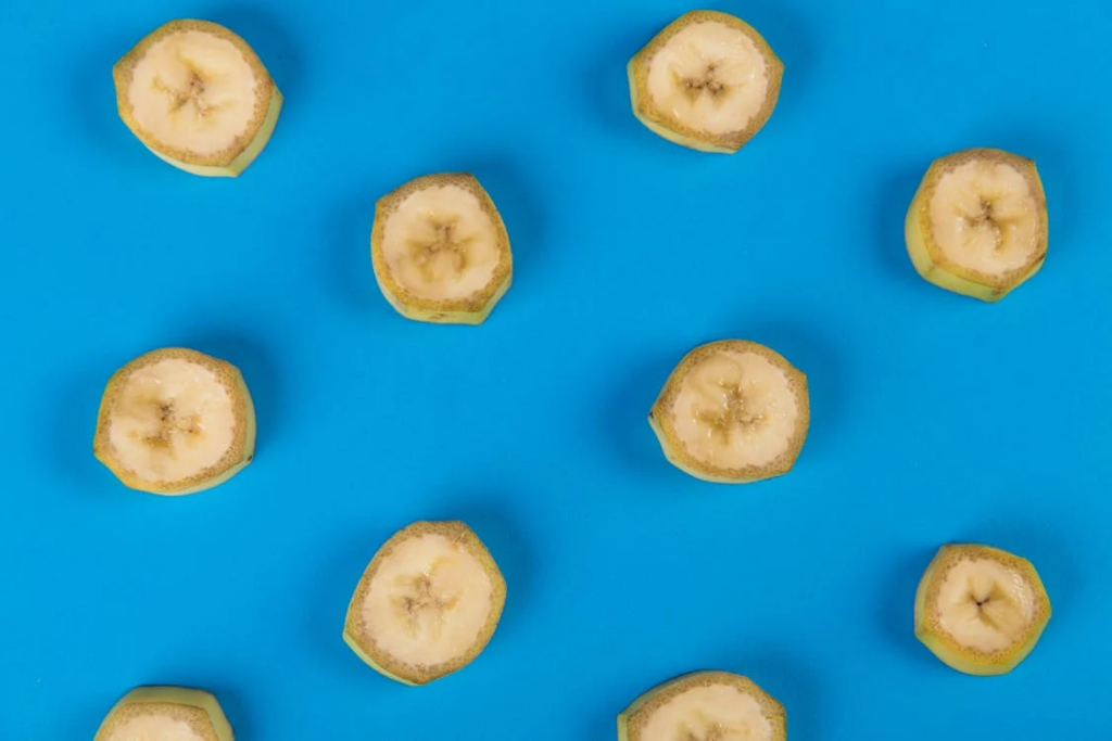 sliced banana