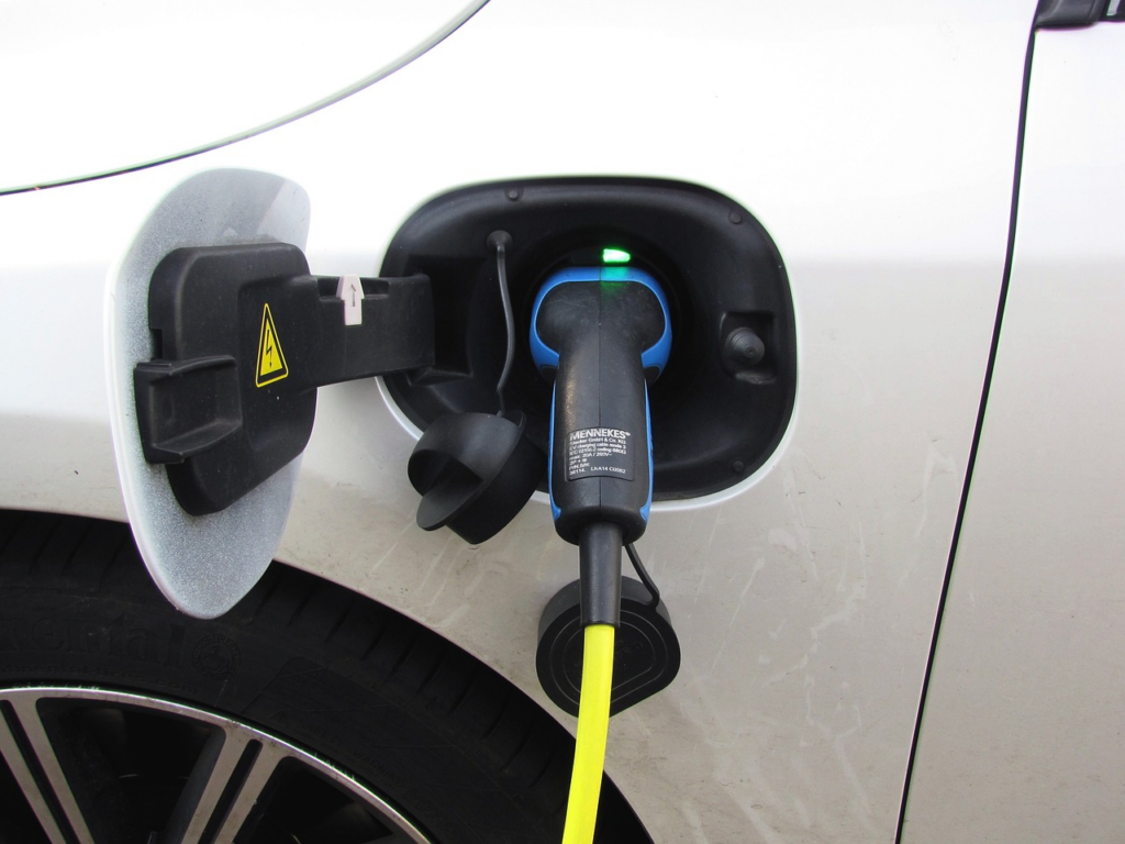 plug-in hybrid ccar