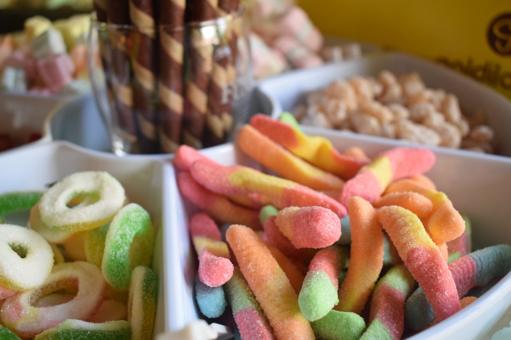 candy snack bowl