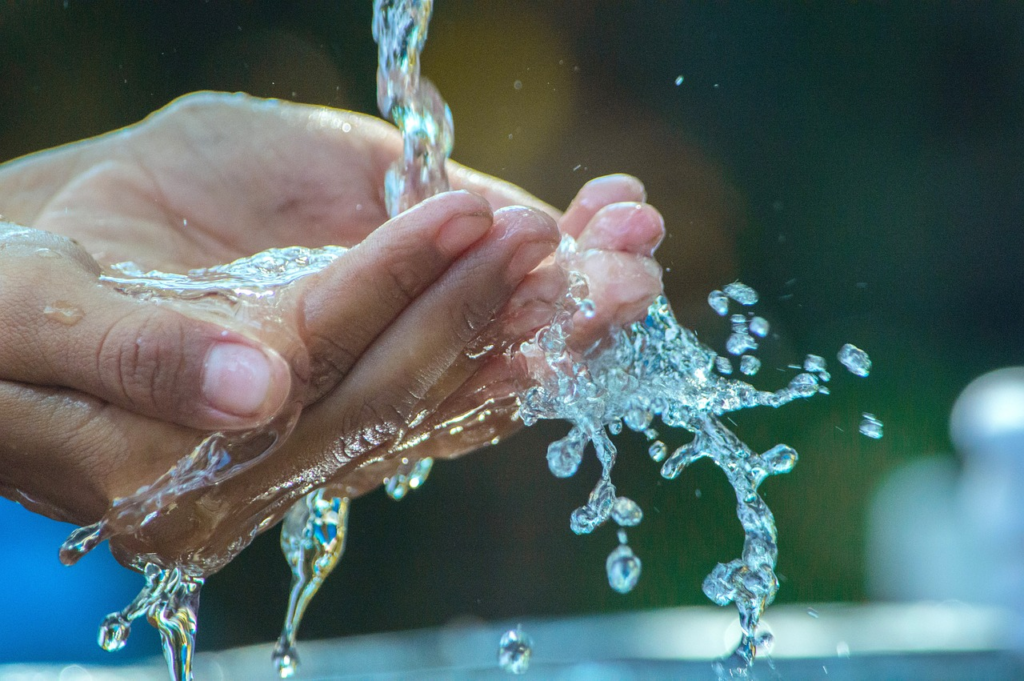 hands full of water