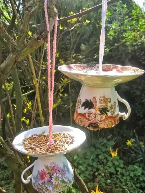 Teapots used as birdbaths
