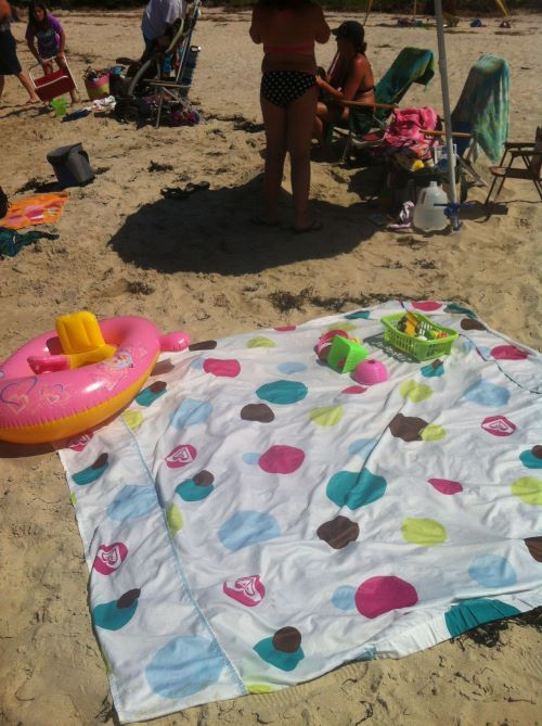 Waterproof beach blanket