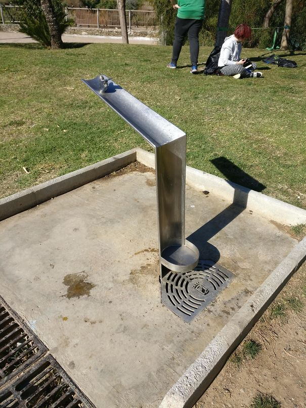 Innovative water fountain design