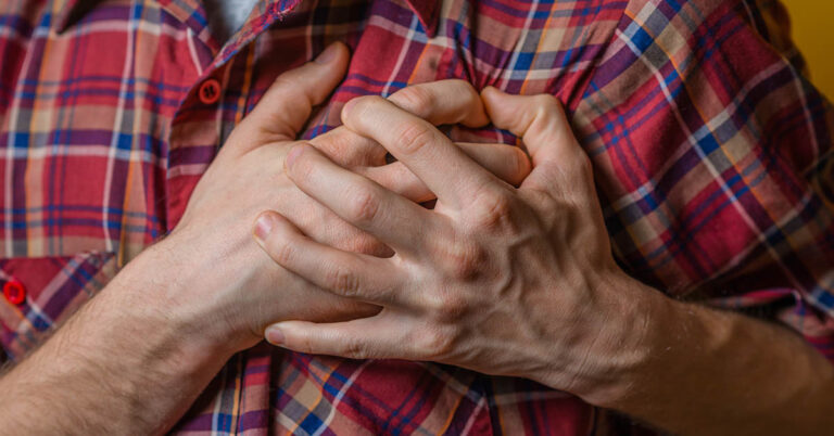 Heart Surgeon Reveals 4 Foods You Should ‘Always Avoid’ That Will ‘Poison’ Your Body - Featured image
