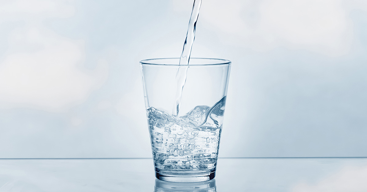 The 8 Glasses a Day Myth: Here’s How Much Water You Should Drink Daily