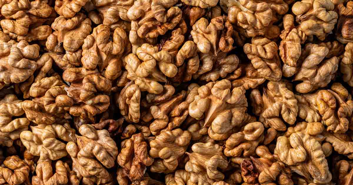 Doctors Are Begging You to Avoid Walnuts If You’ve Ever Suffered From This Common Medical Issue