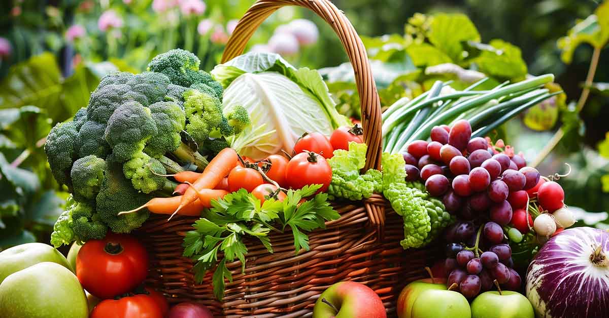 A Nutritionist Says to Eat These 20+ Anti-Inflammatory Foods for Breakfast