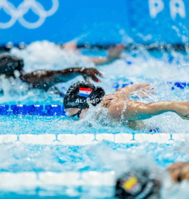 Larissa Schaerer, the head of the Paraguayan Olympic mission, confirmed Alonso's departure, stating, “Her presence is creating an inappropriate atmosphere within Team Paraguay.”