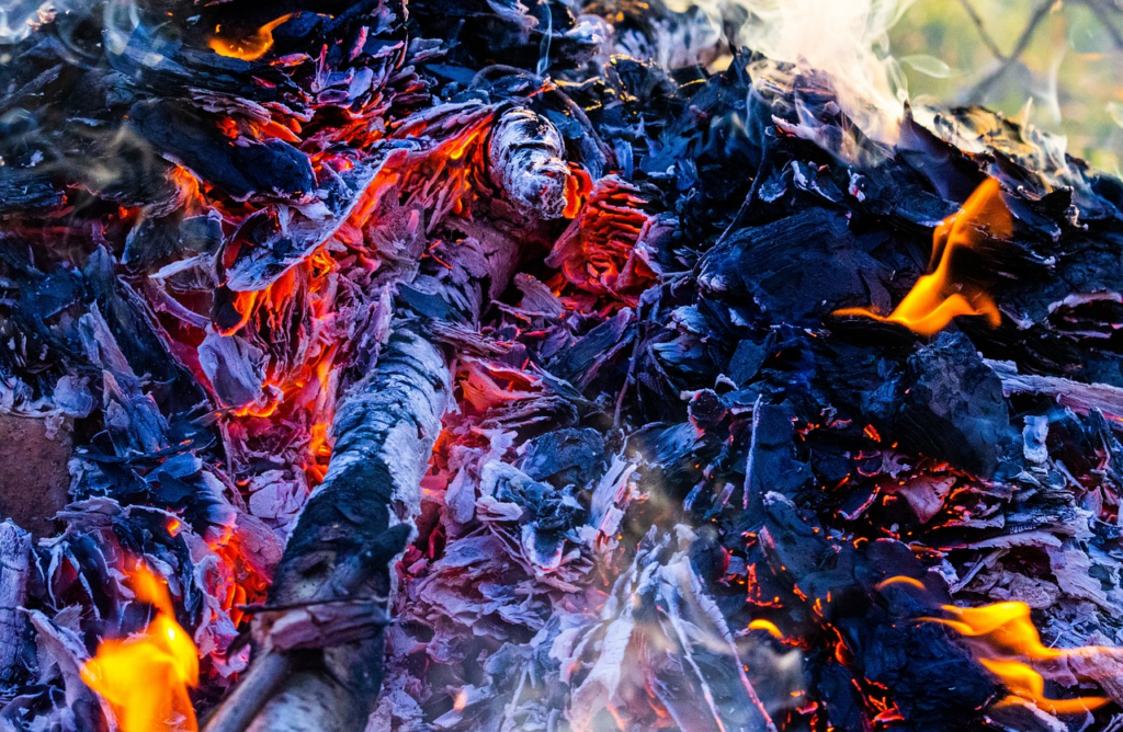 fires can be home to plenty of air pollutants