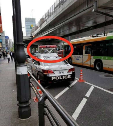 police car