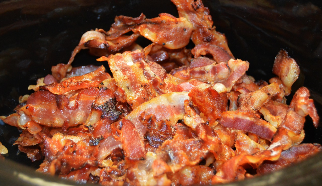 Smell bacon and tell me you aren't ready to demolish a plate of it. 