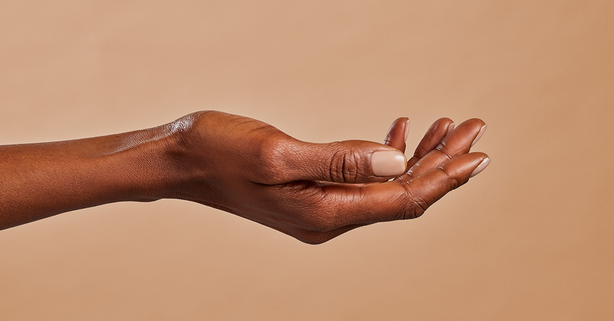 Doctor Shares Eleven Subtle Signs on Your Hands That Can Indicate Serious Health Issues