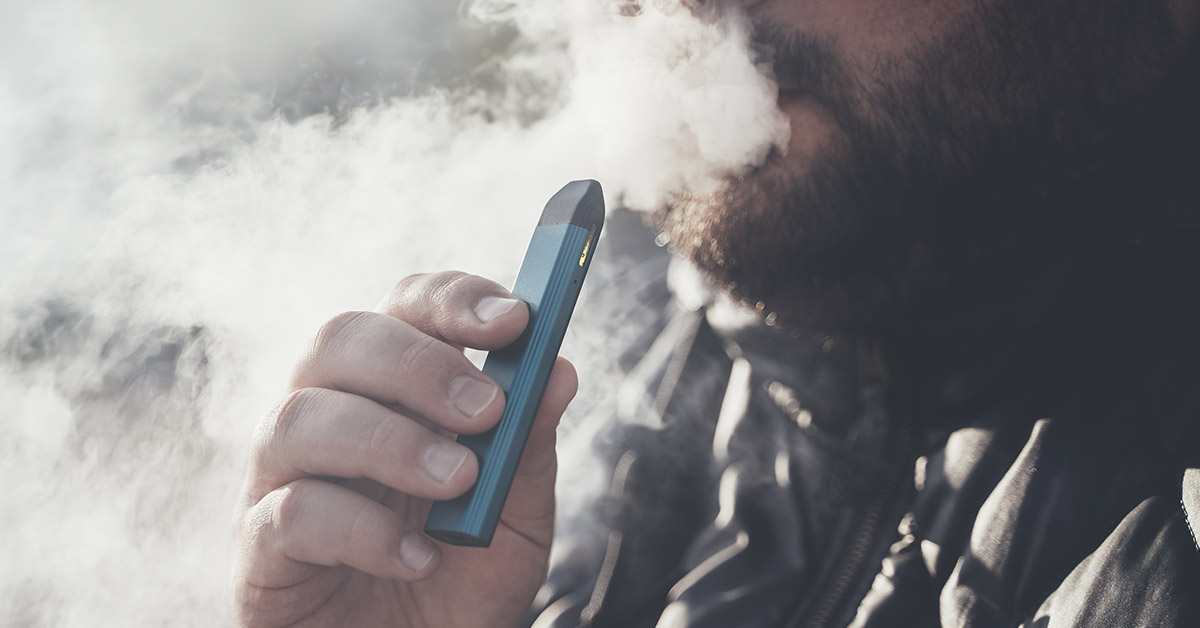 Shocking Simulation Reveals What Happens To Your Body When You Inhale Smoke From a Vape