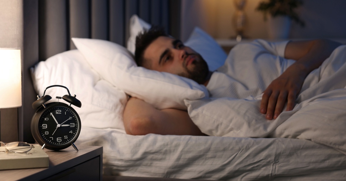 Mental Health Experts Reveal Why Anxiety May Be Worse Just Before You Sleep