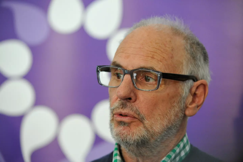 Dr Philip Nitschke said the twin model is ready for launch