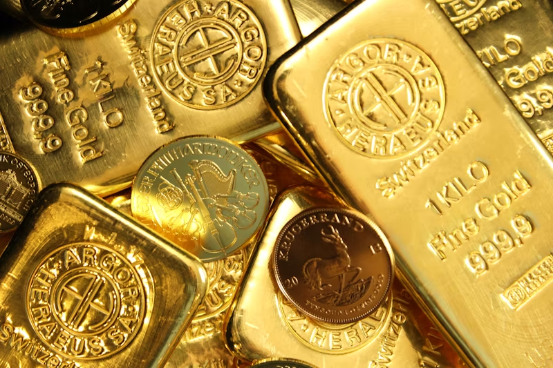variety of gold pieces