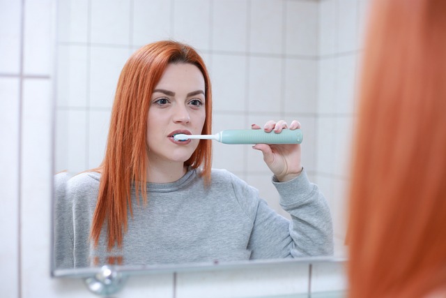 brushung teeth