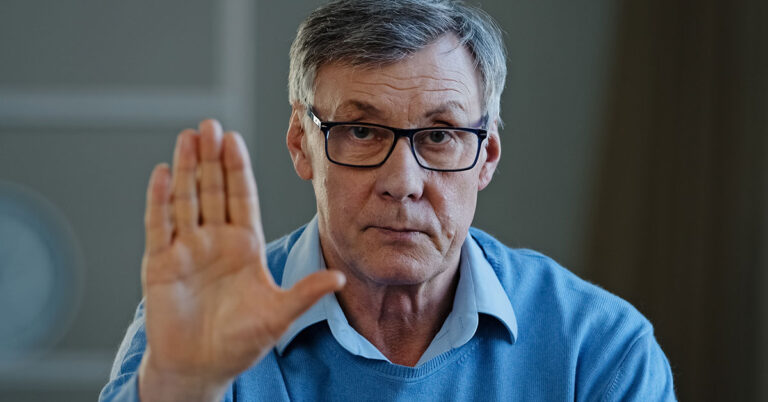 How To Put a Disrespectful Person in Their Place After Insulting You - Featured image