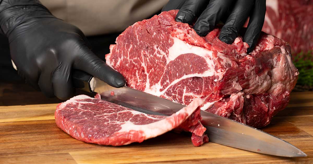 How to Find The Freshest Meat at Grocery Stores, According to Butchers