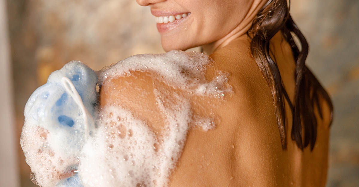 Dermatologist Is Warning Anyone Who Uses a Loofah to Stop For a Really Gross Reason