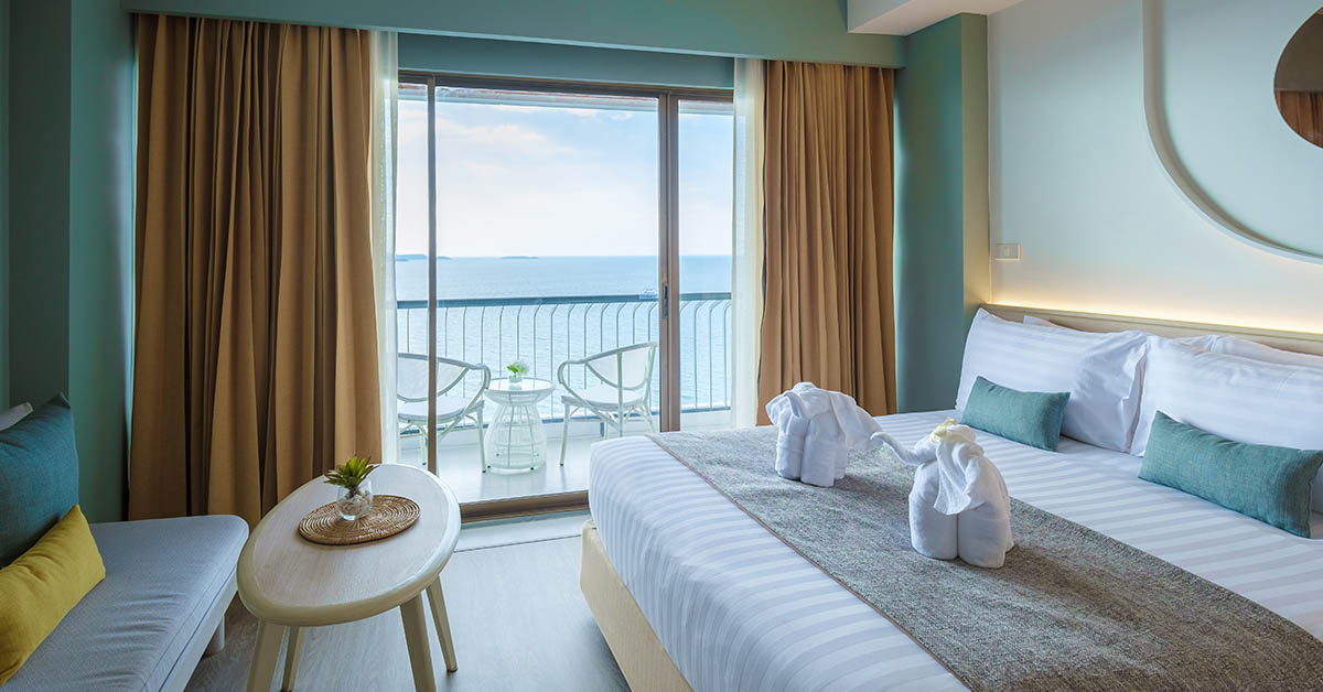 12 Hotel Tips From The Pros You Need To Know Before Your Next Stay