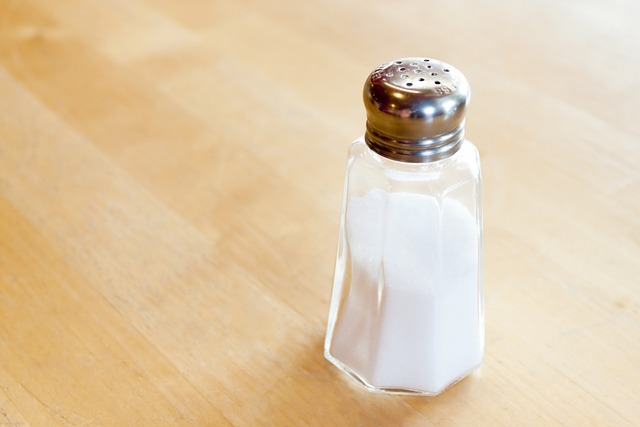 salt shaker