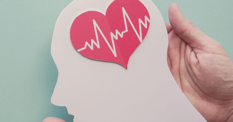 12 Signs of an Emotionally Intelligent Person - Featured image