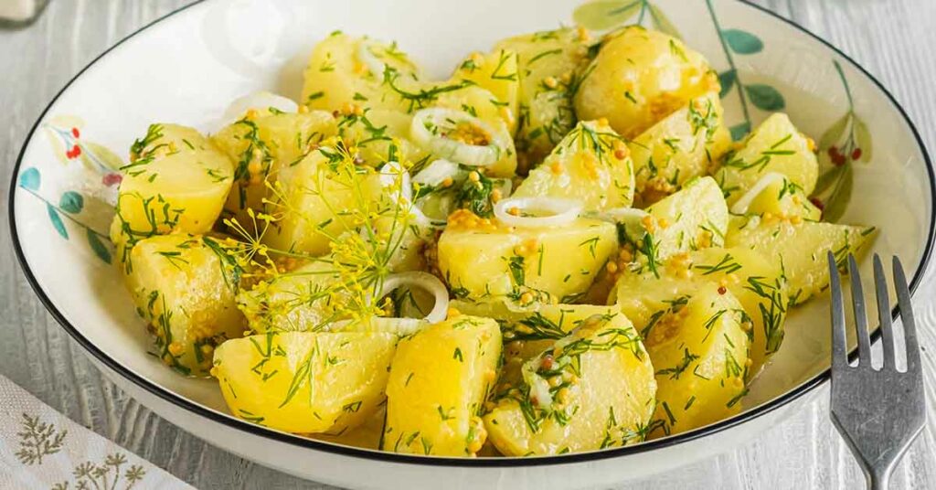 Health Professionals Warn About The Subtle Signs Your Potatoes Could Be Poisonous - Featured image