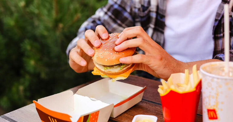 Top 10 Unhealthiest Fast-Food Sandwiches in America - Featured image