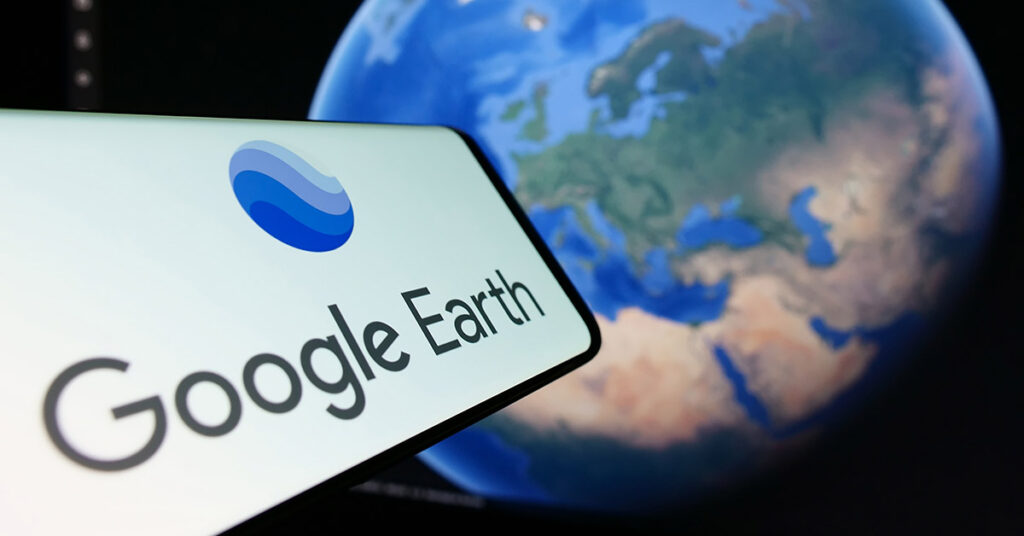 While Using Google Earth, Man Makes Shocking Discovery in Australian Outback - Featured image