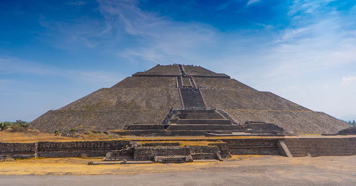 2000-Year-Old Mask Found in Ancient Mexican Pyramid