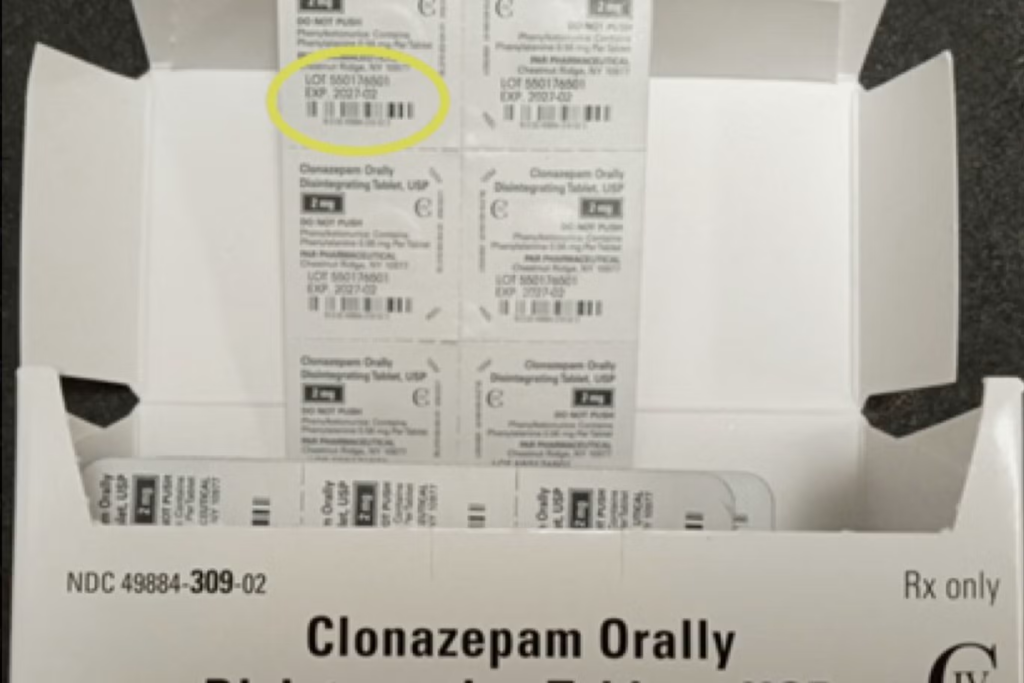 Clonazepam tablets that were included in a recall in November 2024 after incorrect labels posed a consumer health risk
