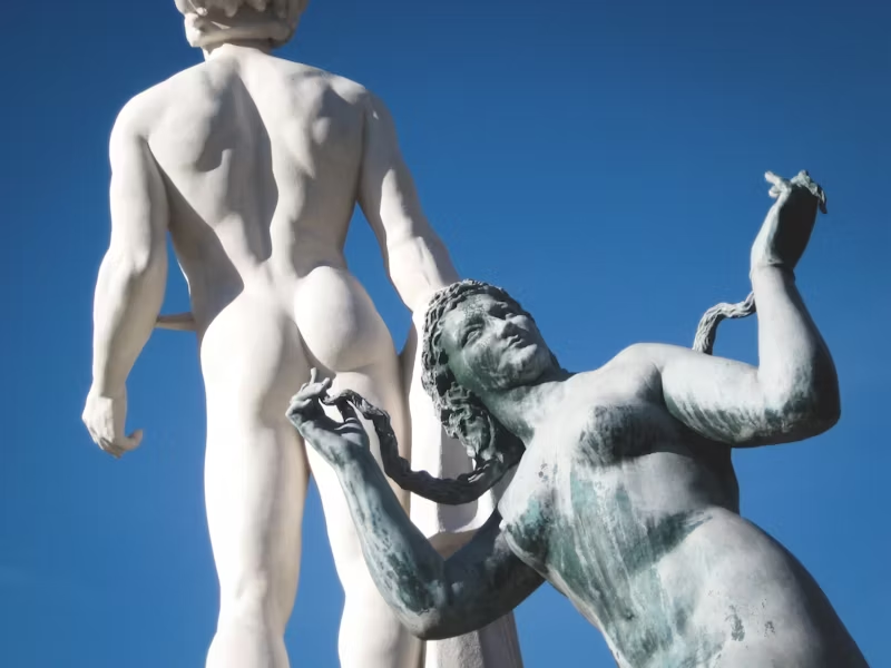nude statues