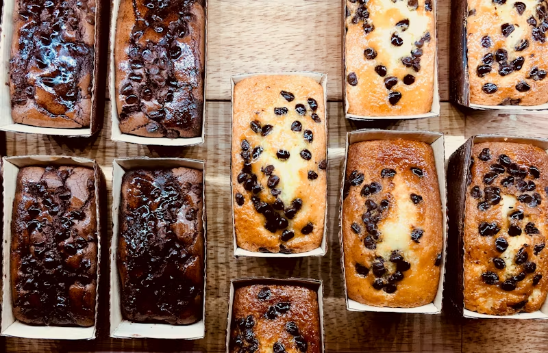 raisins on baked goods