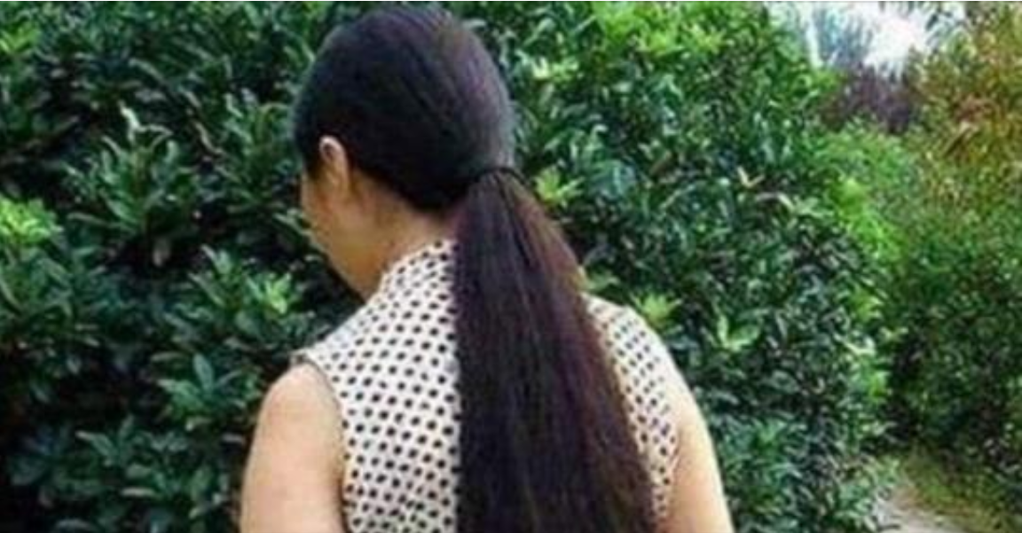 Woman cuts her hair for the first time in 25 years – here’s what she looks like today