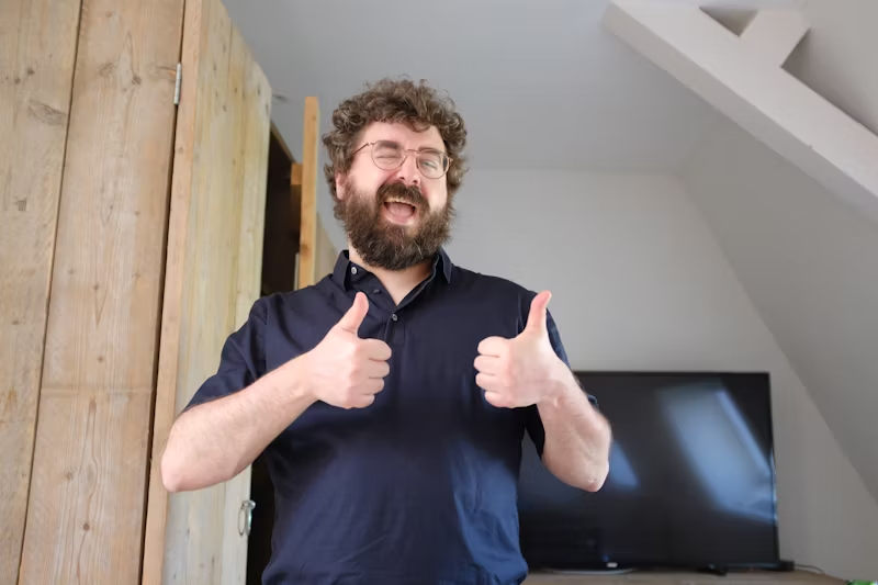 man giving positive feedback